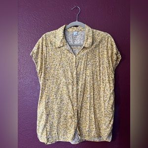 FLORAL BUTTON UP SHORT SLEEVE